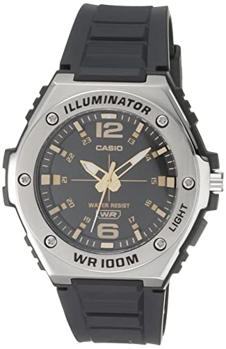 Casio Illuminator Montre de sport à quartz Casio Illuminator Montre de sport à quartz